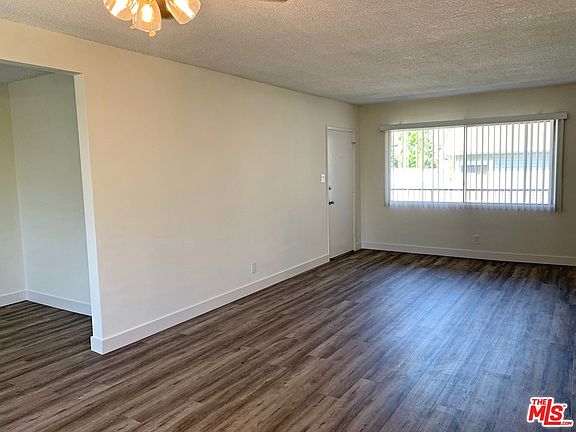 4th image of 1145 E California Ave #A