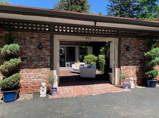 860 Esplanada Way, Stanford, CA 94305