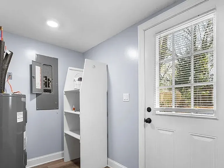 225 Brevard St — Photo 13