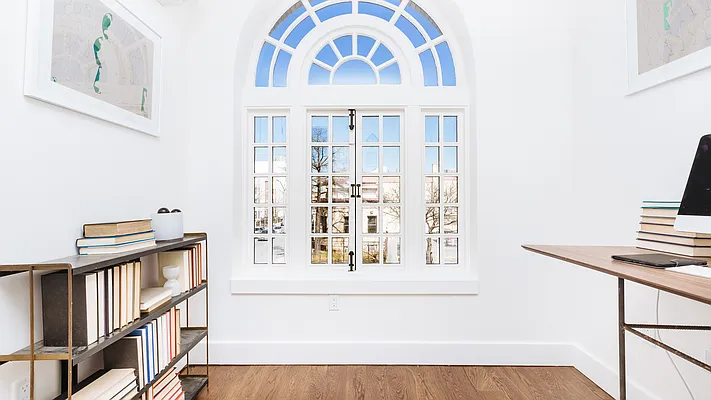 Rented by Nooklyn NYC LLC | media 60