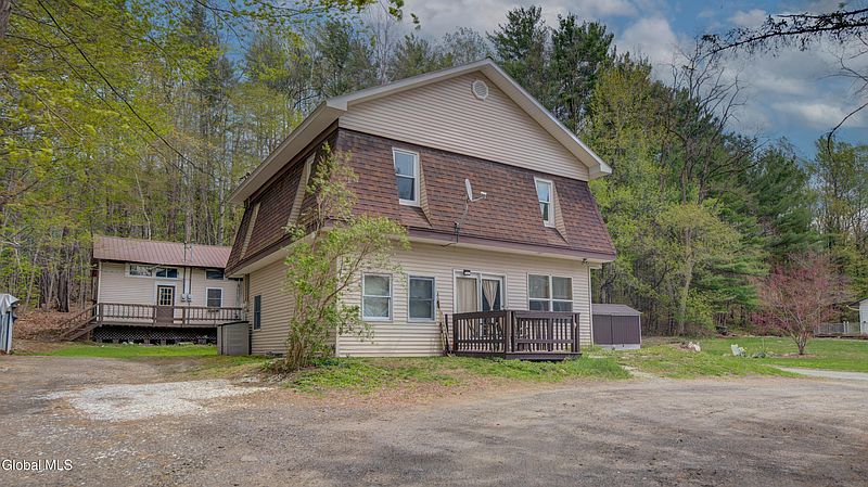 5th image of 111 Seven Hills Road