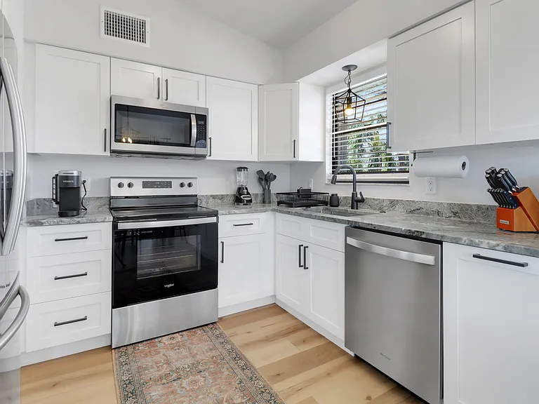 8173 Albatross Rd — Photo 11