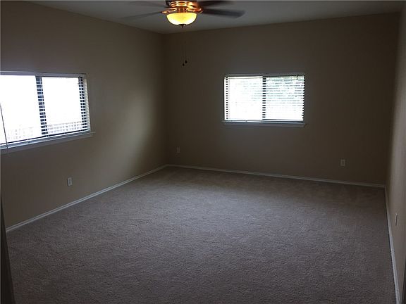 5th image of 1643 Bayland St