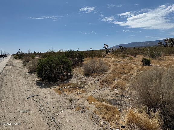 3rd image of E Pb Hwy