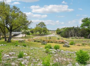 350 Big Creek Dr, Kingsland, TX 78639