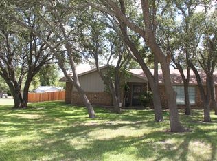 1611 Simpson St, Brady, TX 76825