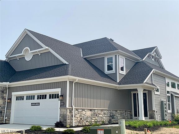 2nd image of 2111 S/l 4 Heritage Ln