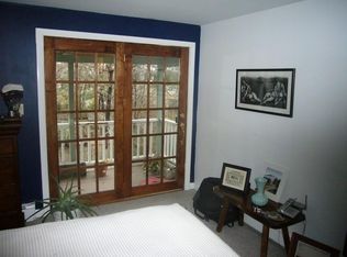 11 Hazel St #A, Cambridge, MA 02138