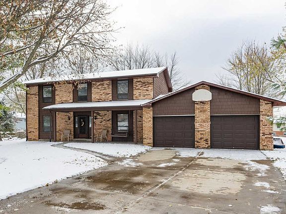 2nd image of 31 Belvoir Cir
