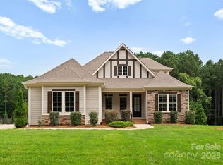 676 Kenway Loop, Mooresville, NC 28117