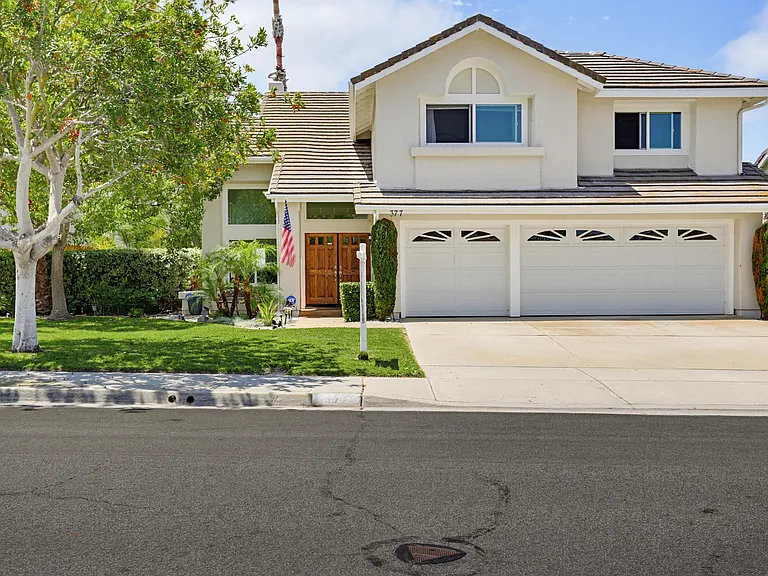 377 Moonstone Bay Dr.