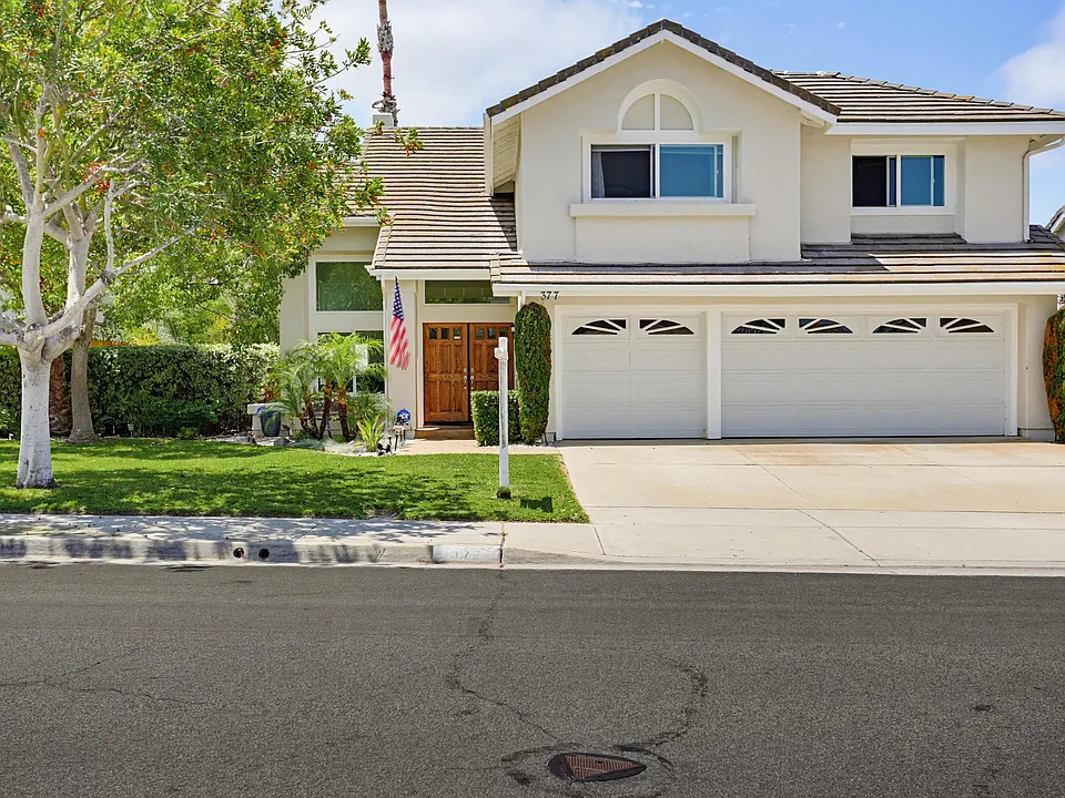377 Moonstone Bay Dr