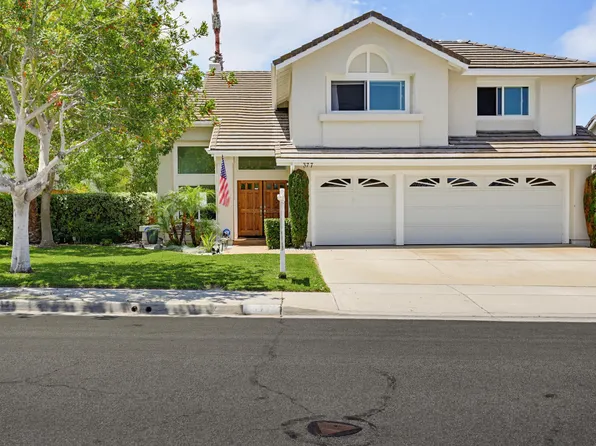 377 Moonstone Bay Dr, Oceanside, CA 92057