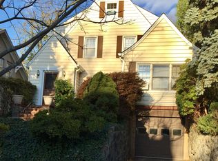 185 Highwood Ave, Leonia, NJ 07605