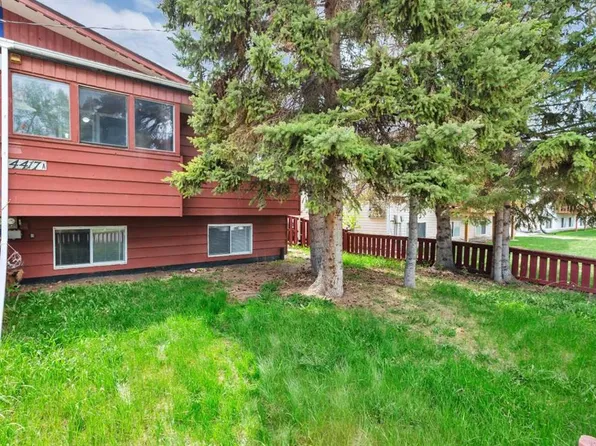 4417 A N 47a Ave, Sylvan Lake, AB T4S 1N4