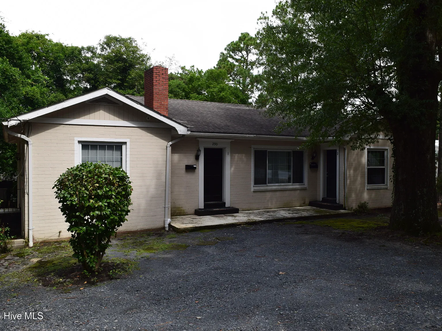 2 bed, 1.5 bath, $1,225 — Photo 1