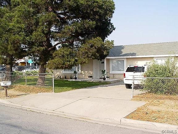 2nd image of 9703 Elm Ave