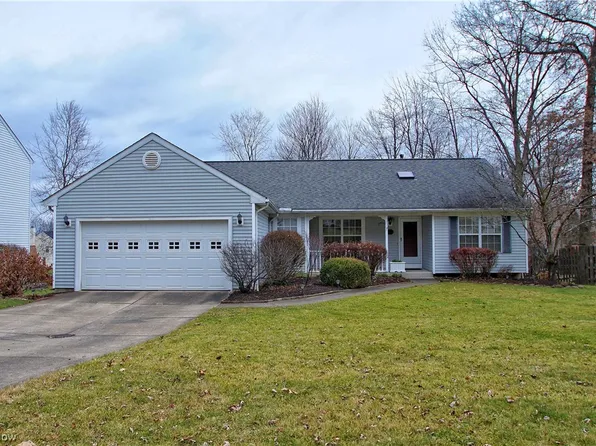 1227 Waldo Way, Twinsburg, OH 44087