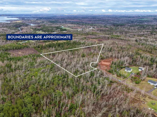 3 Teddy Ln, Charlotte Parish, PE C0A 1P0