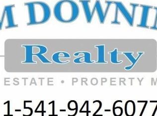 740 S 6th St, Cottage Grove, OR 97424