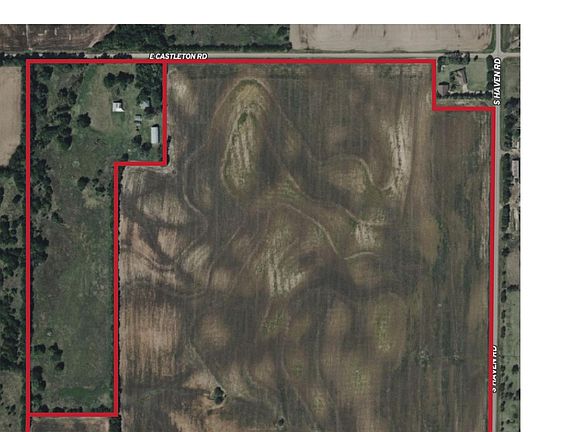 4th image of 9413 E Castleton Rd