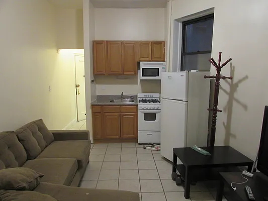 Rented by Majesty Management | media 70