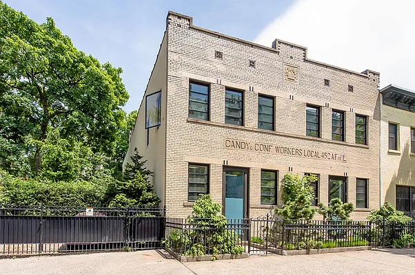 Sold by Brown Harris Stevens | media 7