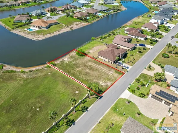 17 Whooping Crane Dr, Laguna Vista, TX 78578
