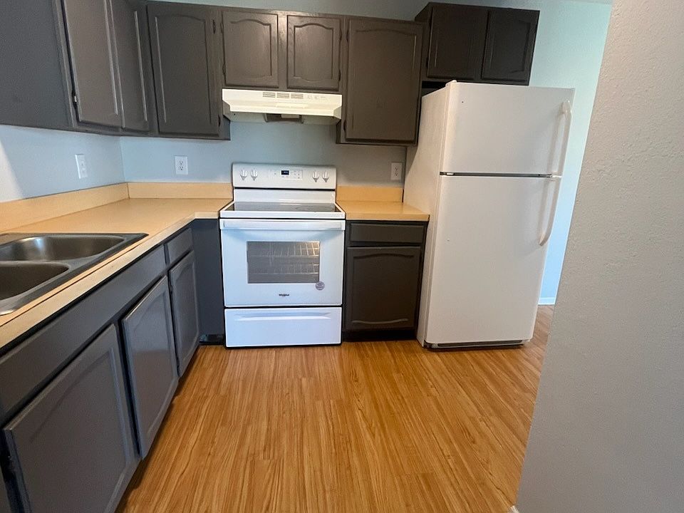 1st image of 326 Stratford Way #11592589