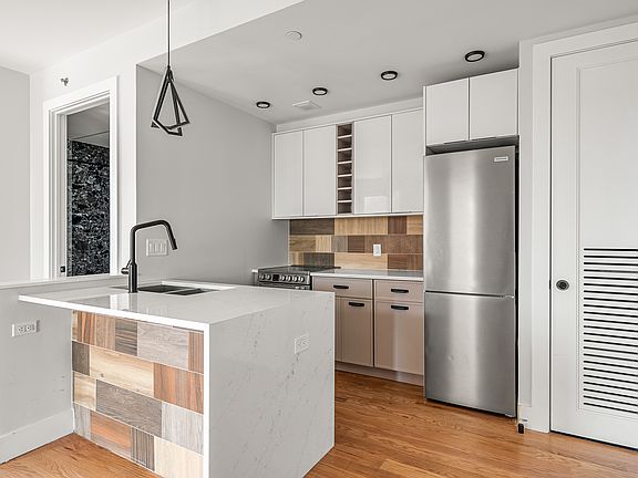 2nd image of 2112 Avenue P #502