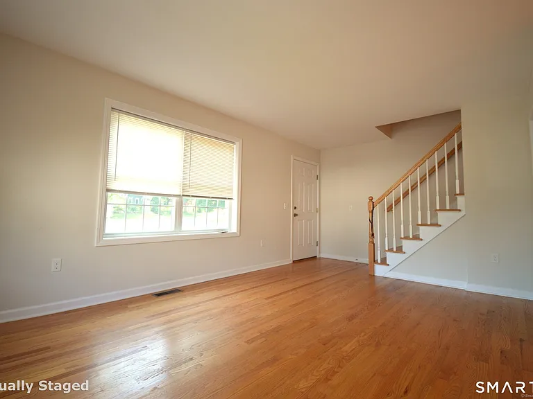 173 Saybrook Rd — Photo 4
