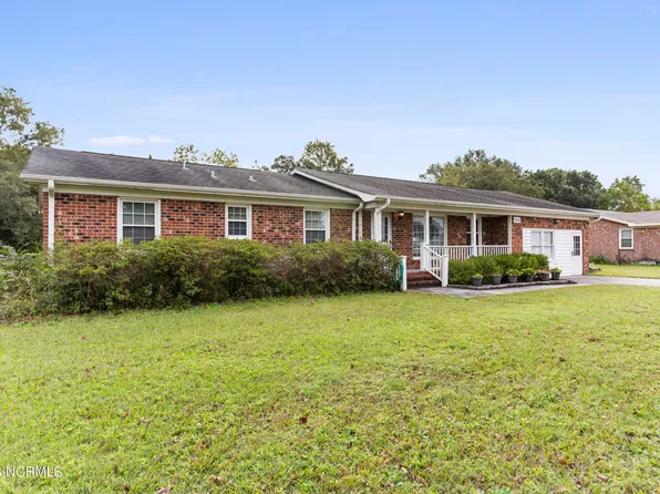 3515 College Road, Wilmington, NC 28412