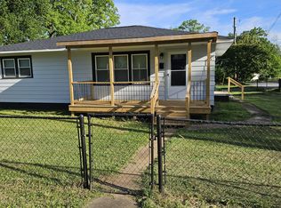 315 W South 3rd St, Seneca, SC 29678