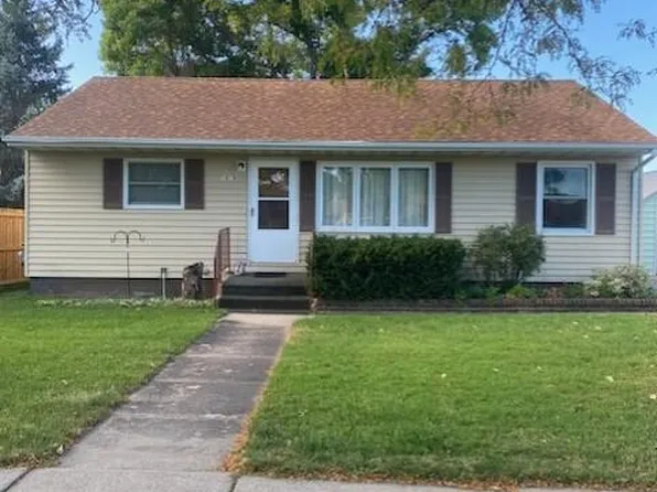 1419 E Dakota Ave, Pierre, SD 57501