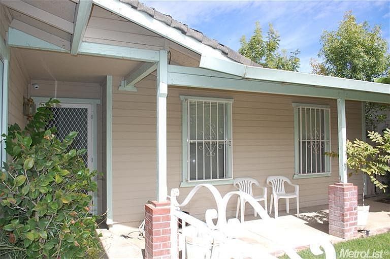 2nd image of 5221 Casa Danielle Cir