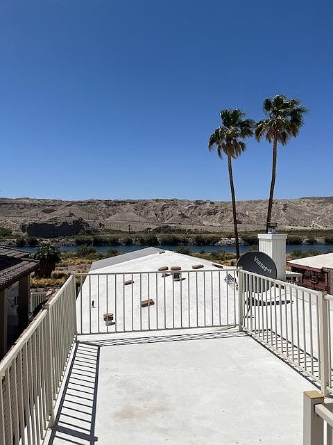 Apartment Deck