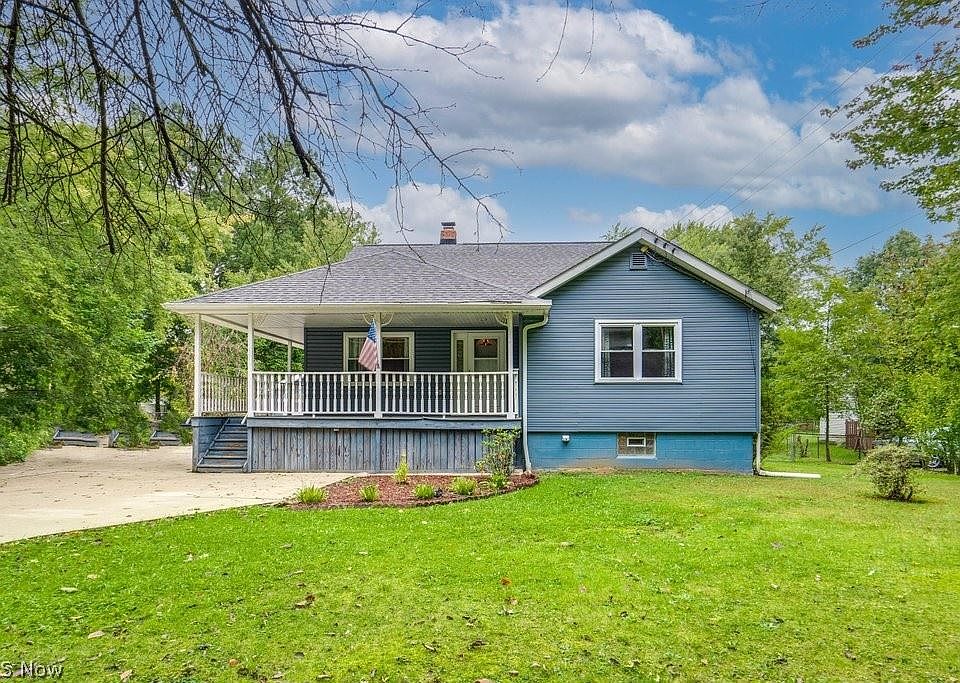 1st image of 125 Ferguson Dr