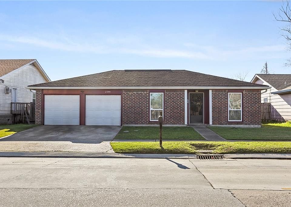 1st image of 2344 Woodmere Blvd