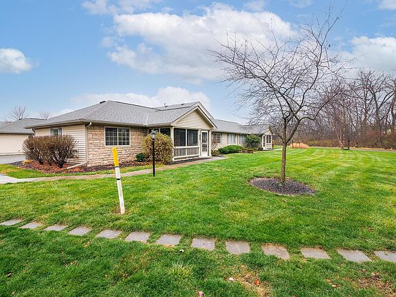 4th image of 176 Pioneer Cir