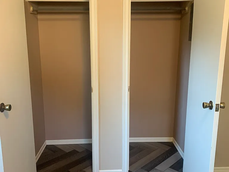 919 W 24th Pl — Photo 10