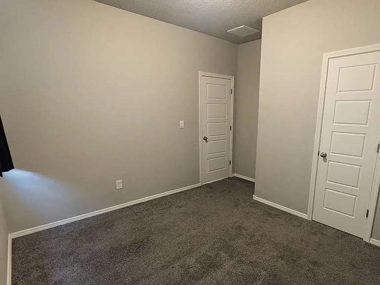 748 Amatista Loop SE — Photo 9