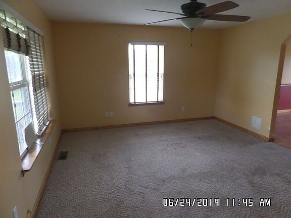 3rd image of 124 Patriot Way