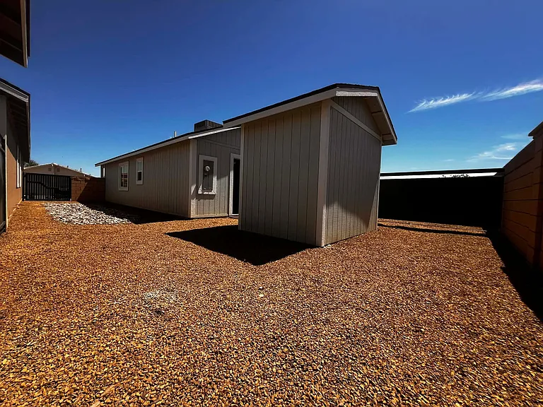 396 Riverfront Dr — Photo 39