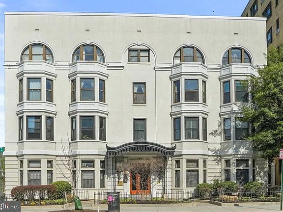 2nd image of 1669 Columbia Rd NW APT 215