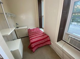 915 S Loomis St #2, Chicago, IL 60607