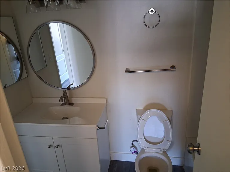 1722 E University Ave #5 — Photo 11