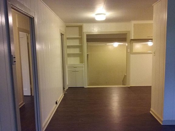 Diningroom with Den