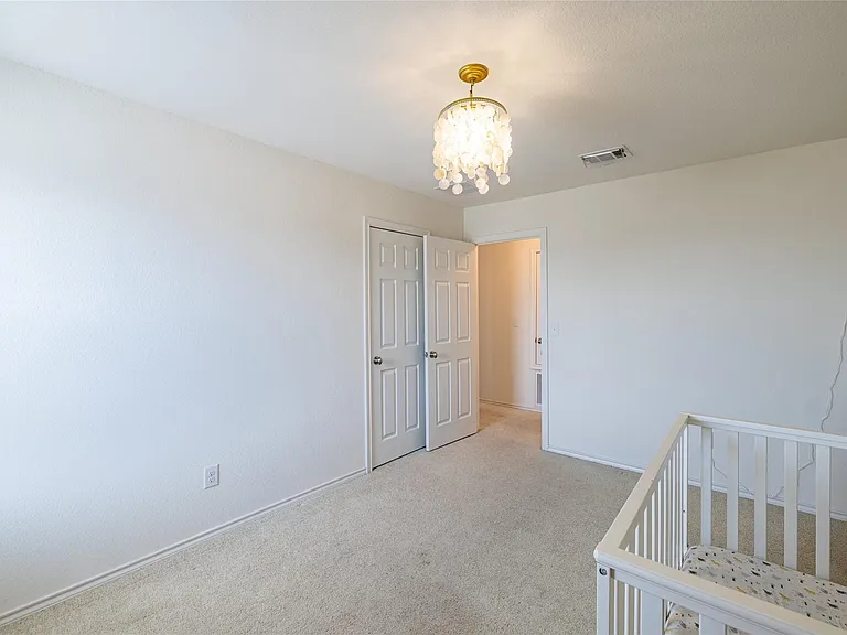 6300 Routenburn St — Photo 23