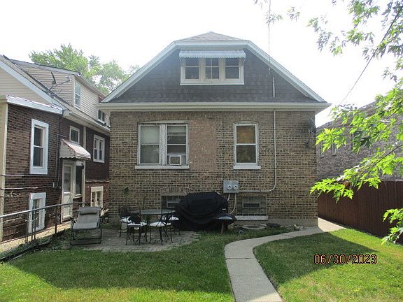 2nd image of 4016 Oak Park Ave