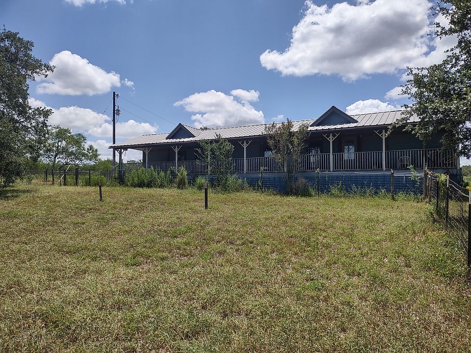 1st image of 2473 Old Yoakum Rd